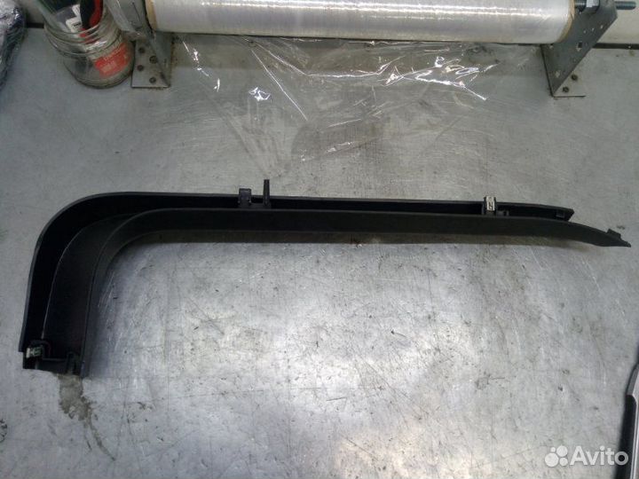 Обшивка двери багажника правая Ford Mondeo 4