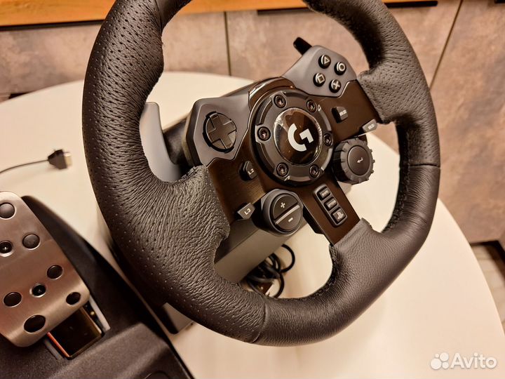 Игровой руль logitech g923, новый