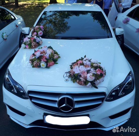 Свадебные украшения для машины
