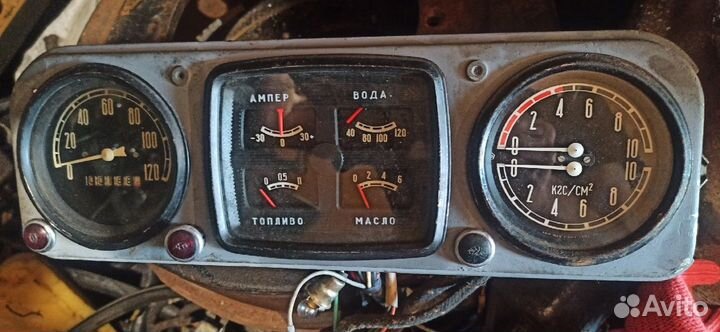 Щиток приборов ЗИЛ 131 Газ 66