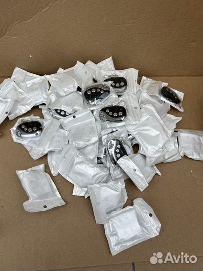 Пульт для ворот шлагбаумов 433Mhz