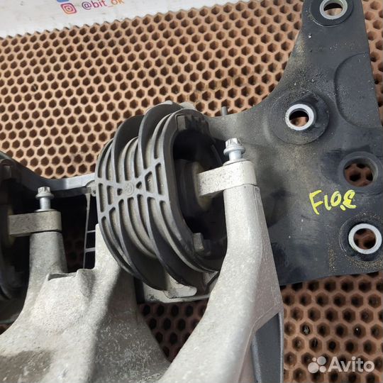 Опора кпп АКПП BMW f10 f11 f18 n20 n20b20