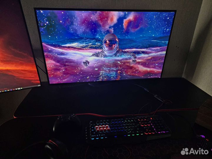Монитор LG 43UN700-B