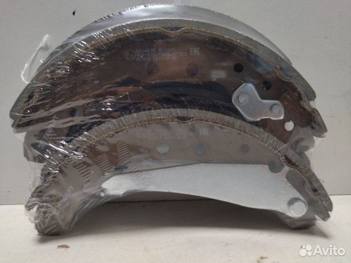 Колодки барабанные Audi 100 C3 1982-1991 1040