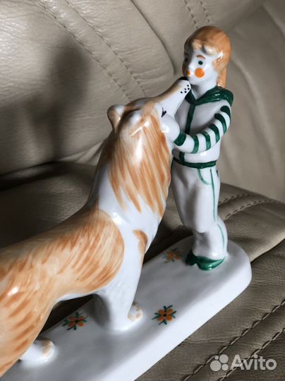 Статуэтка Девочка Катя и собака Тамбей