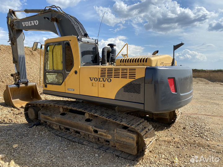 Экскаватор Volvo 290 praim (услуги)