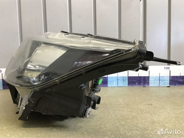 Фара левая Nissan Qashqai (J11) 2014