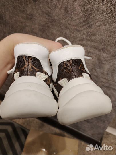 Louis Vuitton LV Archlight 23 см