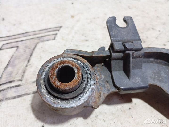 Рычаг подвески верхний задний Volkswagen Touran 1T