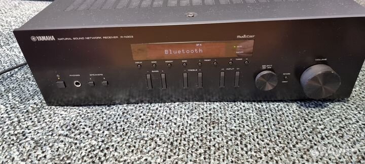 Yamaha R-N303