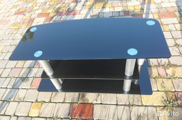 Стол журнальный