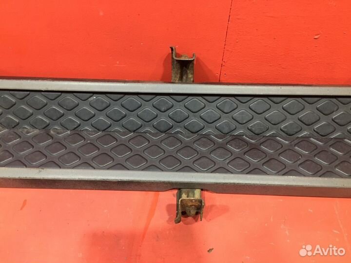 Подножка для Nissan Pathfinder R51 YD25DDTi (Б/У)