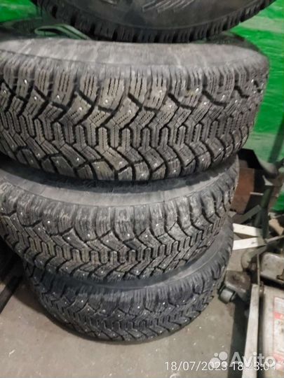 Колеса в сборе r15 зимние на паджеро2 4шт с дискам