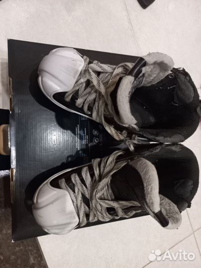 Вратарские коньки Rebook