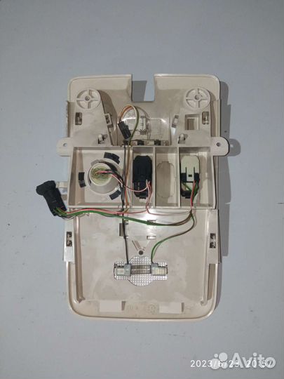 Фонарь салона saab 9 5