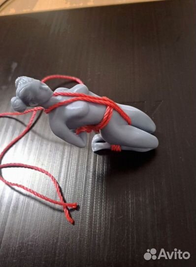 Подвеска декоративная в автомобиль