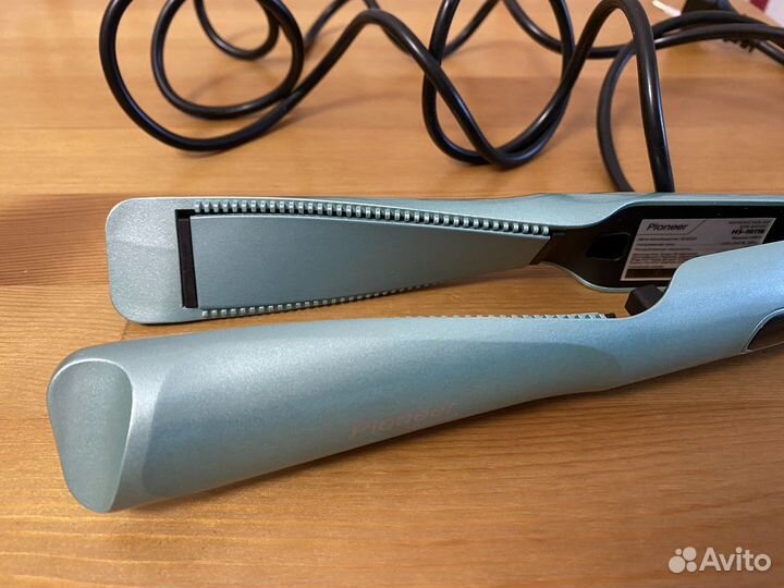 Мультистайлер 2 в 1 Pioneer выпрямитель + завивка