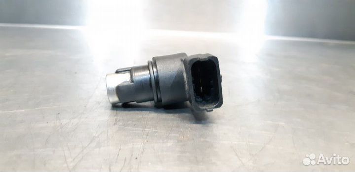Датчик положения распредвала Mercedes E240 W210