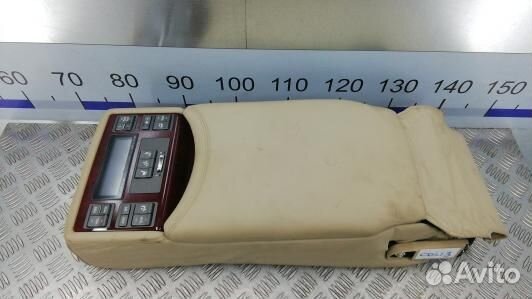 Подлокотник задний lexus LS 4 (COL13IQ01)