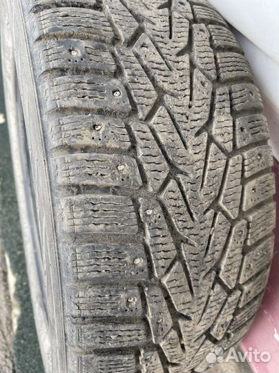 Nokian Tyres Nordman 7 215/55 R17 98T