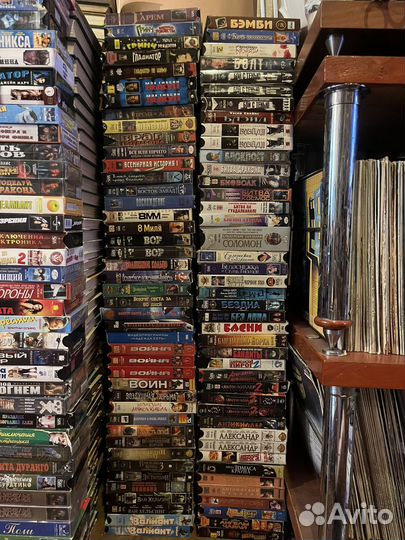 Видеокассеты