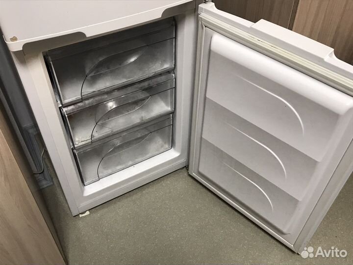 Холодильник Атлант бу