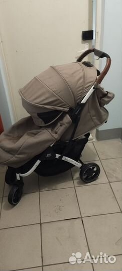 Прогулочная коляска babalo future