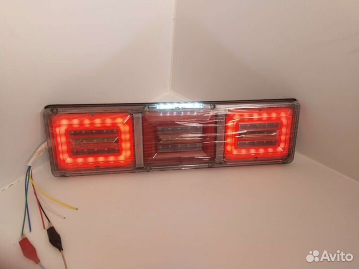 Светодиодные задние фонари для грузового авто