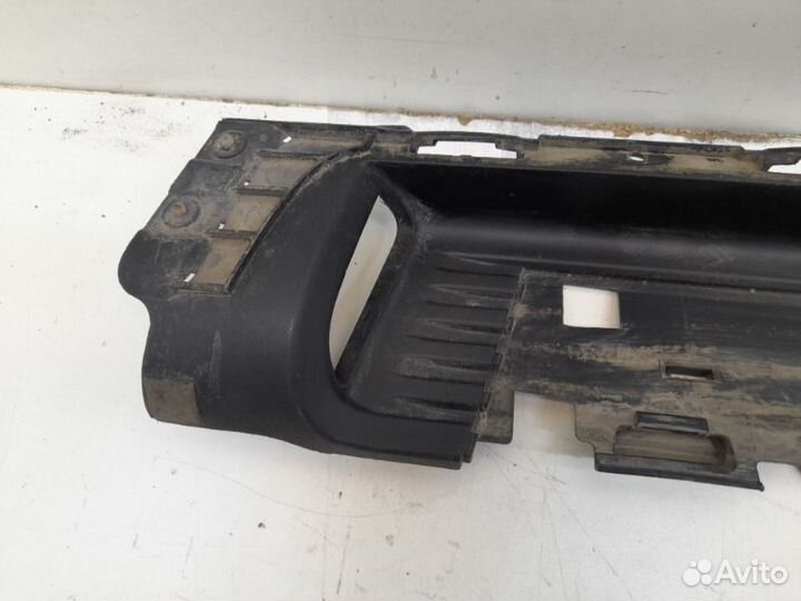 Накладка порога внутренняя правая Toyota Land