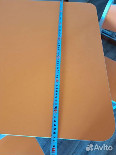 Стол детский + два стульчика