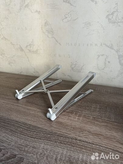 Подставка для ноутбука алюминиевая
