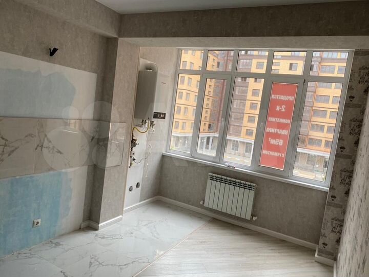 2-к. квартира, 65 м², 3/9 эт.