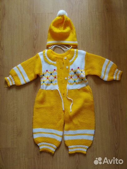 Комбинезон с шапочкой