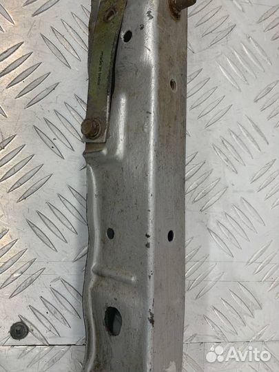 Б/У рамка радиатора передний Toyota Duet M110A