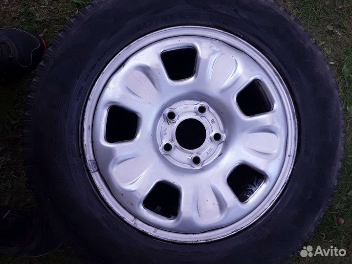 Продам диски Reno duster