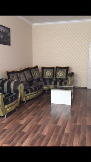 2-к. квартира, 63 м², 1/6 эт.