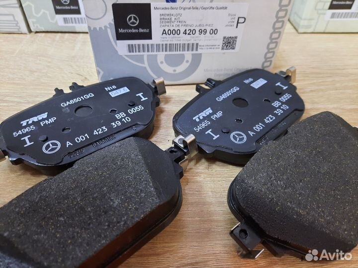 Комплект колодок тормозных задних