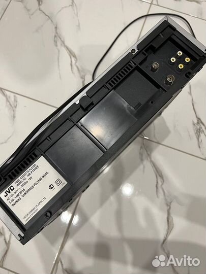 Видеоплеер JVC HR-P185EE