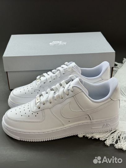 Кроссовки Nike air force 1 белые