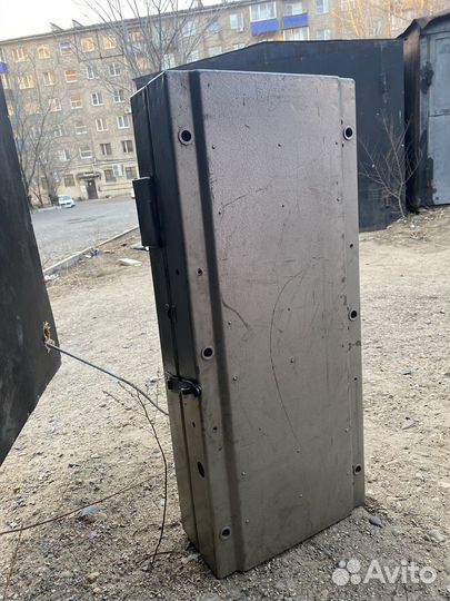 Оружейный сейф