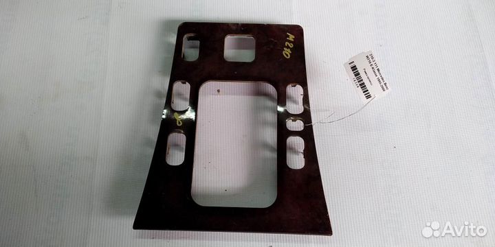 Рамка кулисы mersedesbenz W210 E 95-00г