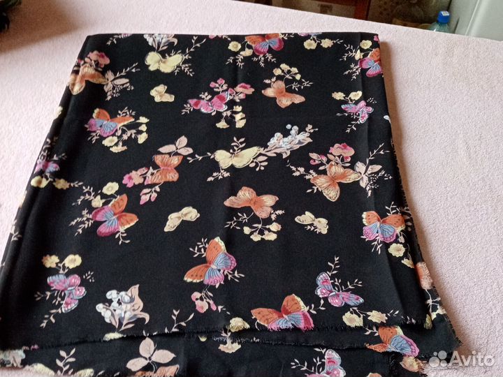 Отрезы ткани из СССР шелк