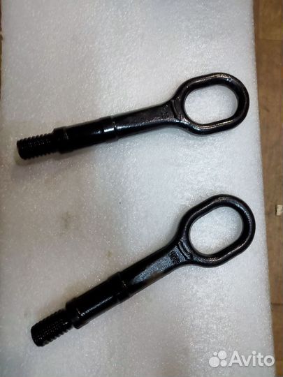 Кронштейн буксировочный VAG