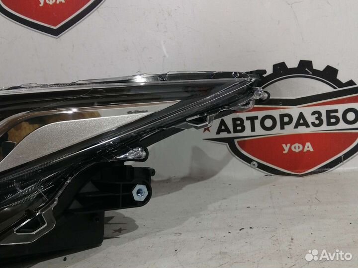 Фара левая новая LED диод toyota corolla 210 19-22