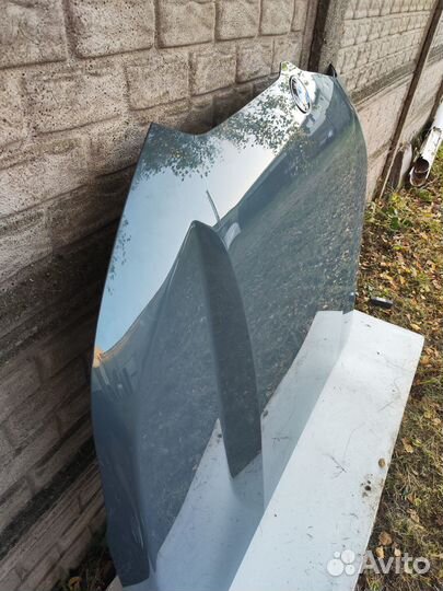 Капот BMW X1 U11