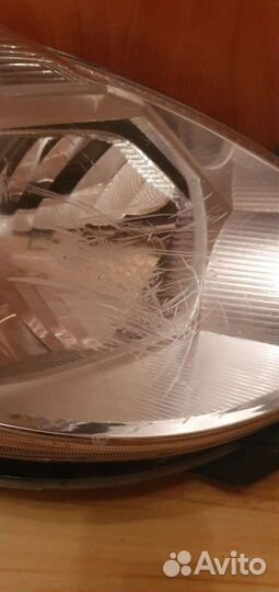 Фара правая оригинал Nissan Tiida C11 рестайлинг