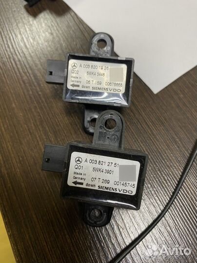 Датчик удара двери Мерседес