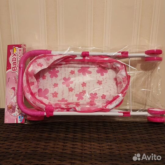 Коляска кукольная