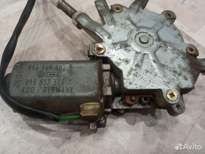 Передние электроподьёмники