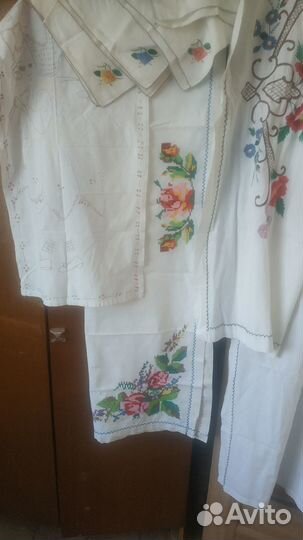 Вышивка ручной работы